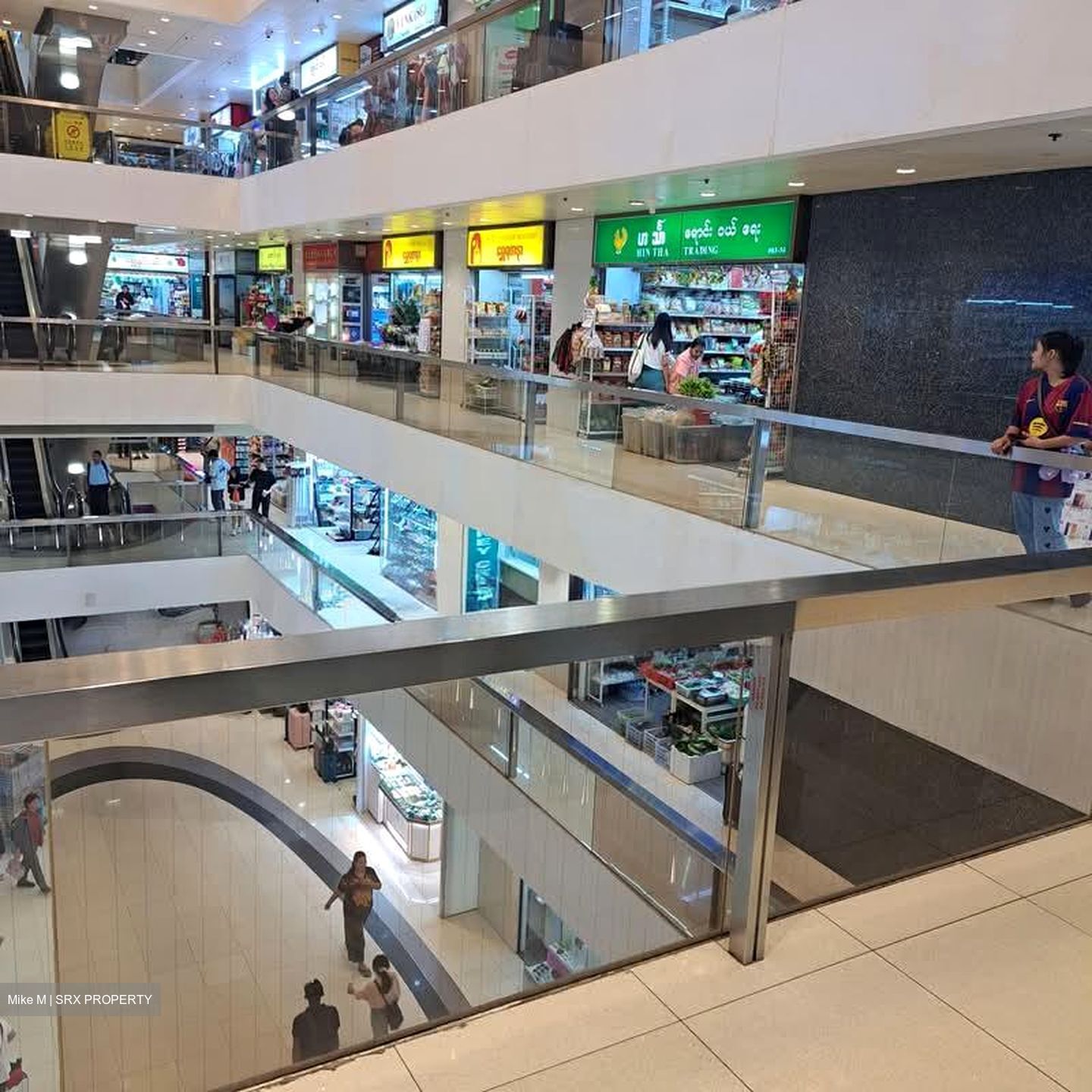 Peninsula Plaza (D6), Retail #581702001